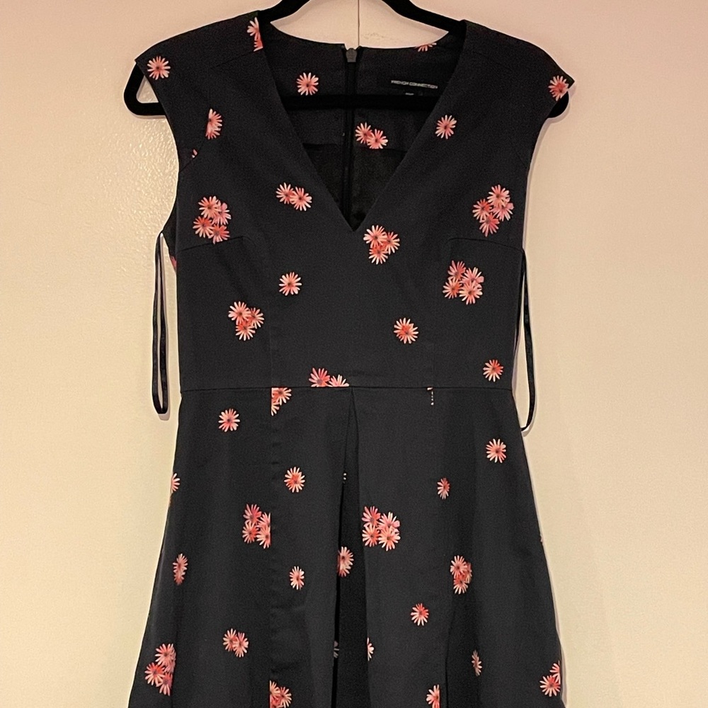 French Collection Black Floral short dress